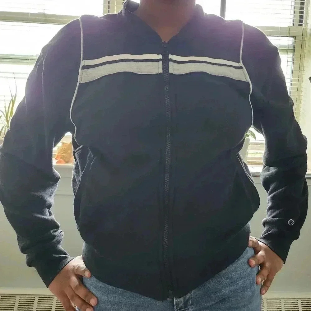 Champion-Zip‎ up jacket
